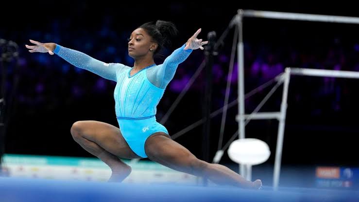 Simone Biles Voted AP Female Athlete Of The Year – Voice of Nigeria