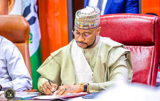 Zamfara State Governor Signs 2024 Budget Into Law – Voice Of Nigeria