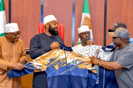 Governor-Umaru-Bago-receives-sample-tracksuits-for-Team-Niger-athletes-ahead-of-the-2028-National-Sports-Festival-450x300