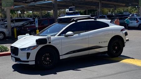 US Closes Probe Into Waymo Self-Driving Collisions