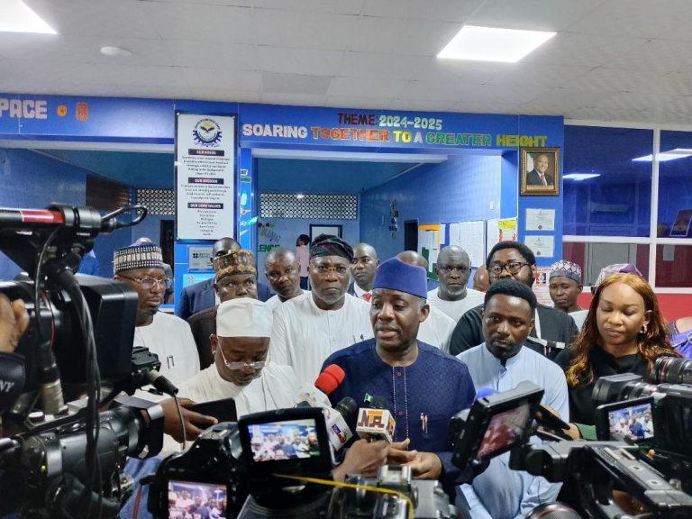 Nigerian Government to Deploy CBT Centres for NECO, WAEC Examinations