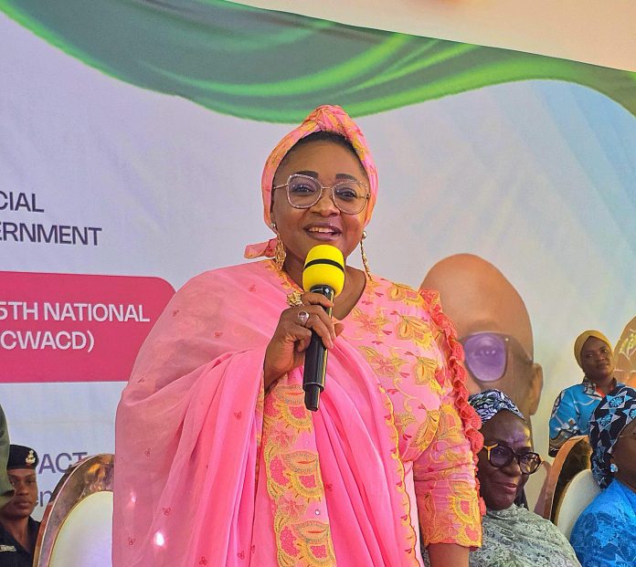 Minister women affairs