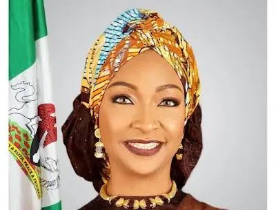 images (1) - 2025-11-22T124452.131