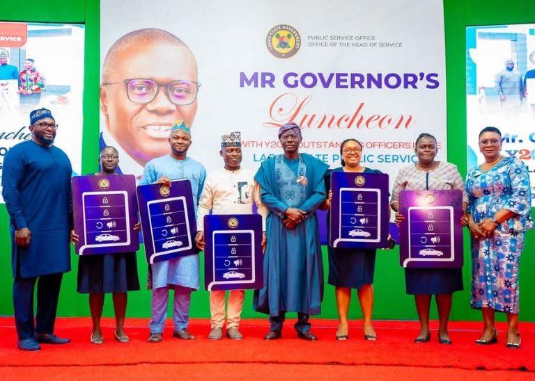 Lagos Governor Rewards Outstanding Public Servants