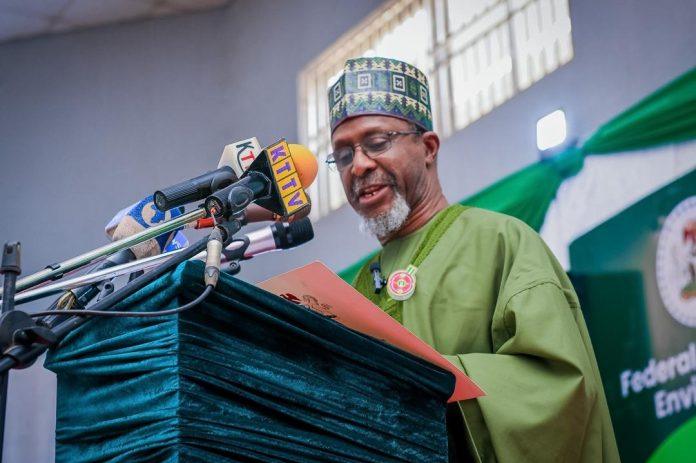 b8065b92-3912-436c-9849-dea90a523cd8