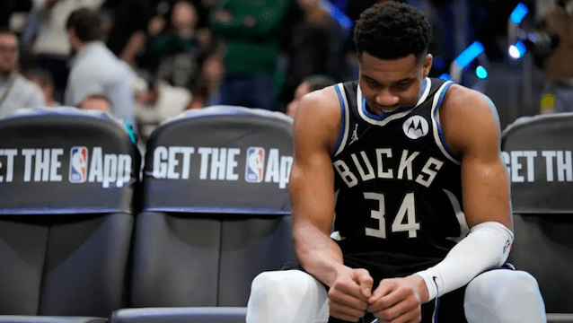 Giannis Antetokounmpo.