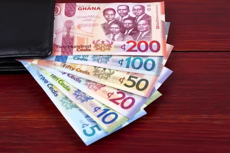 Ghana Curbs Offshore Investments to Protect Cedi, Boost Stability