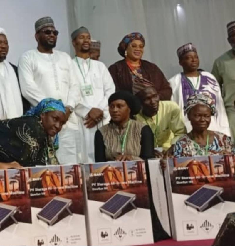 Foundation Advances Renewable Energy for Nigerian Communities - Voice of Nigeria Broadcasting Service