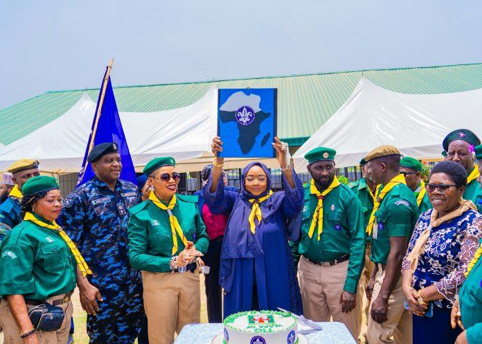 7f6ed9a0-5121-40ce-ab58-0dd8a5080605