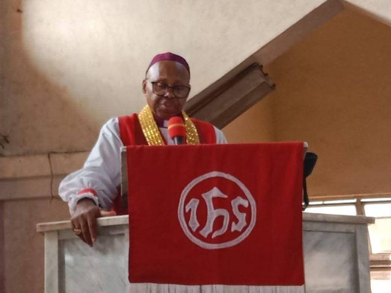 Archbishop Highlights Christ’s Sacrifice, Urges Love, Faithful Living