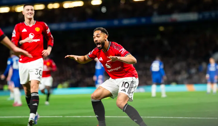 Manchester United forward, Matheus Cunha, celebrates goal.