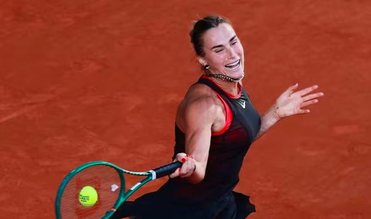 Aryna Sabalenka in action at French Open