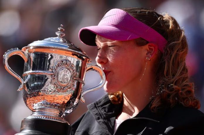 Russian Mirra Andreeva Andreeva with French Open Title.