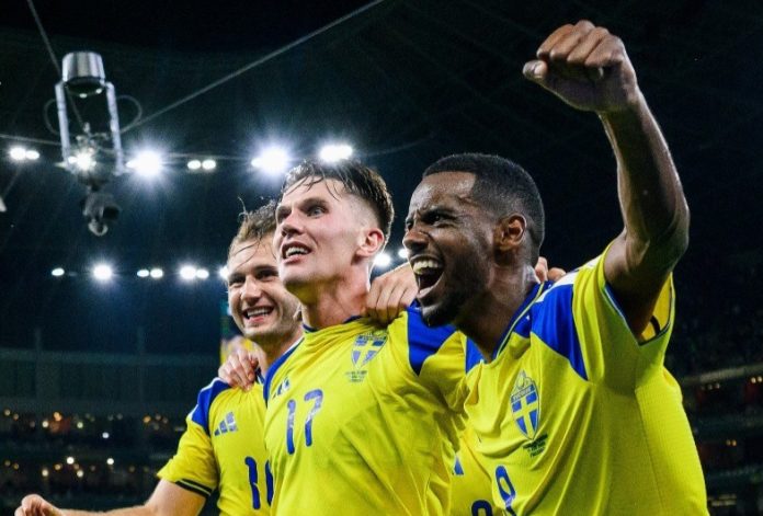 Sweden players celebrate 5-1 victory against Tunisia during 2026 FIFA World Cup encounter.