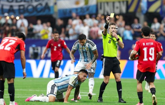 Image of 2026 FIFA World Cup match between Argentina and Egypt.
