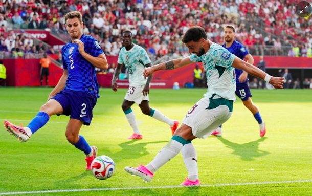 Bruno Fernandes chance for Portugal.