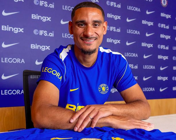 Chelsea Signs French Defender Lacroix From Crystal Palace