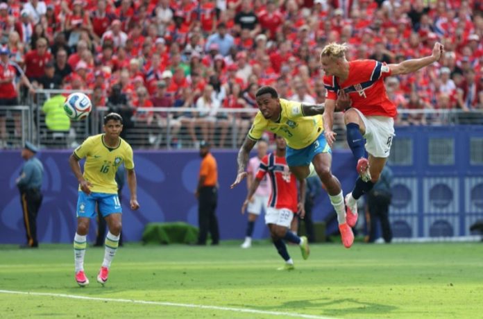 Norway striker Erling Haaland scores brilliant header.