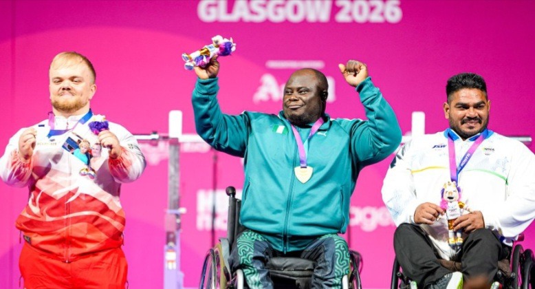 Team Nigeria's Riluwan Idris in action.