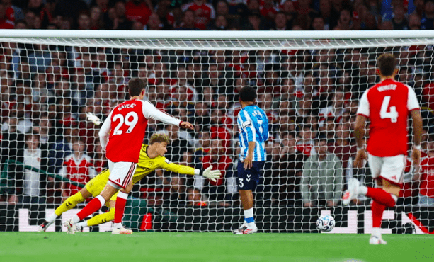 Arsenal striker Kai Havertz scores goal.
