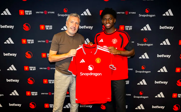 Manchester United Signs Cameroonian Carlos Baleba From Brighton2