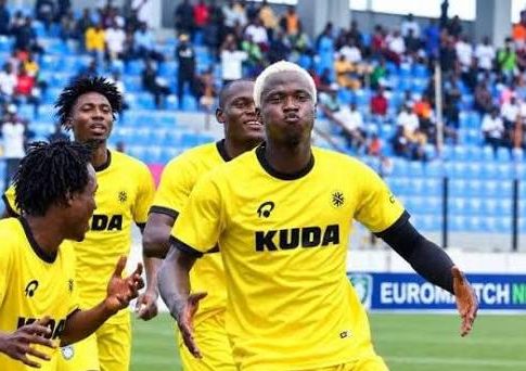 Sporting Lagos players celebrate victory against Inter Lagos during NPFL match.